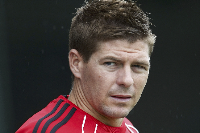 Steven Gerrard förväntar sig en krigslysten Beckham.