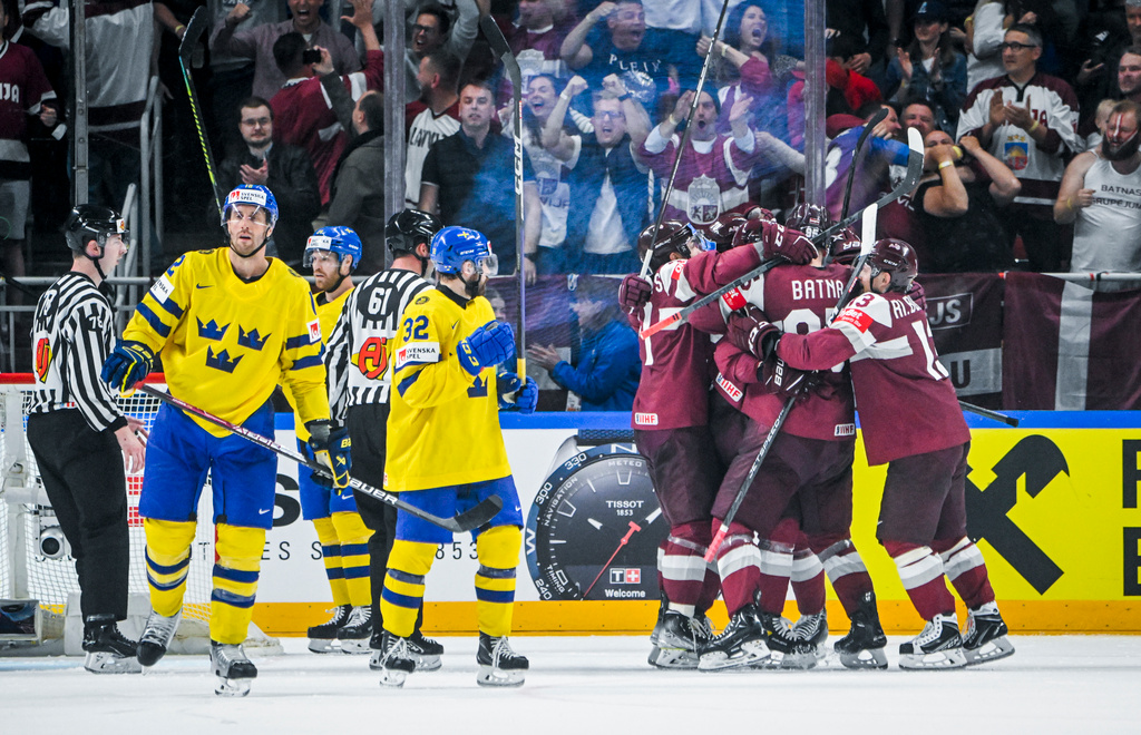 Lettiskt jubel och svenskt depp i kvartsfinalen i VM.