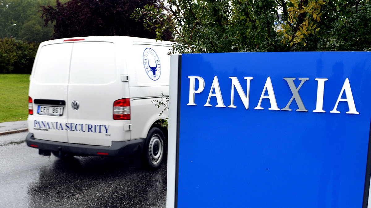 Panaxia försattes i konkurs den 5:e september 2012. Företaget har varit en av AIK:s främsta sponsorer sedan 90-talet.