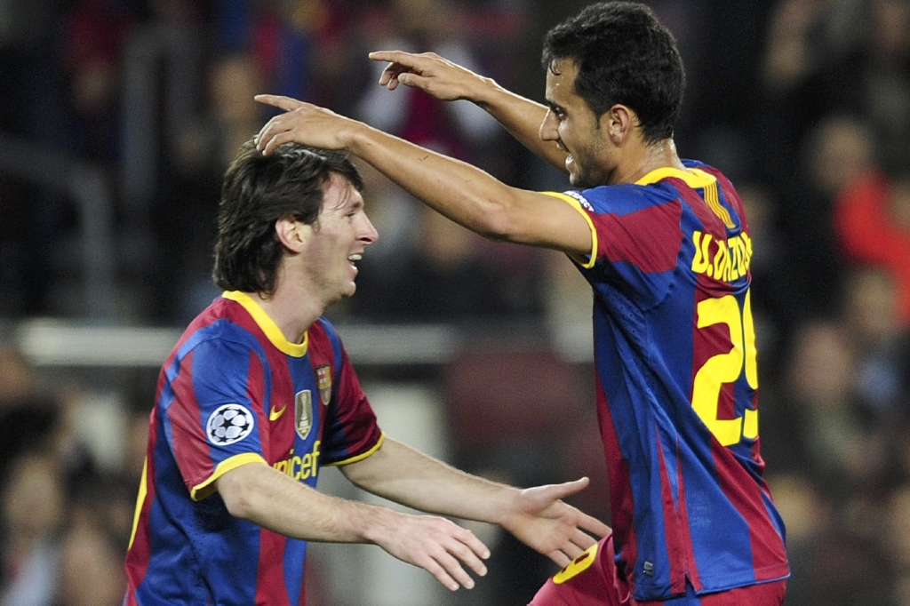Lionel Messi firar segern.