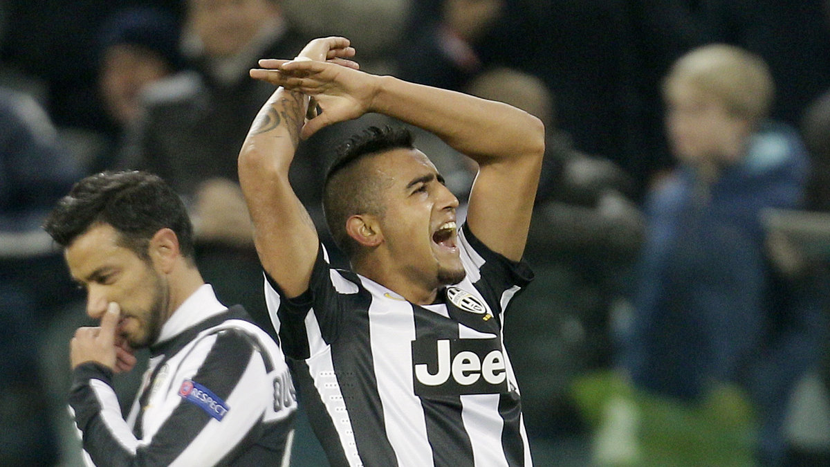 Juventus ökade på sin ledning till 2–0 genom Arturo Vidal.