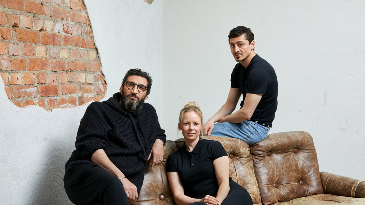 Fares Fares, Alma Pöysti och Alexej Manvelov. Pressbild.