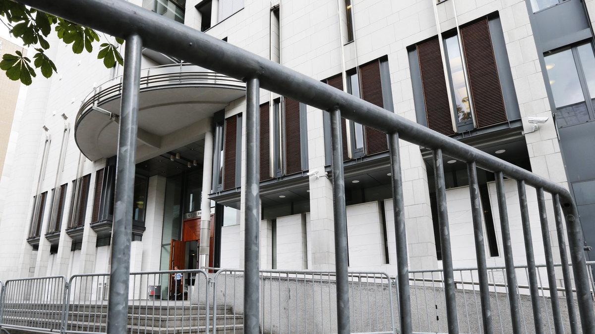 På torsdagen tömdes hela Oslo tingsrätt på grund av förberedelserna inför Breiviks dom som kommer på fredagen. 