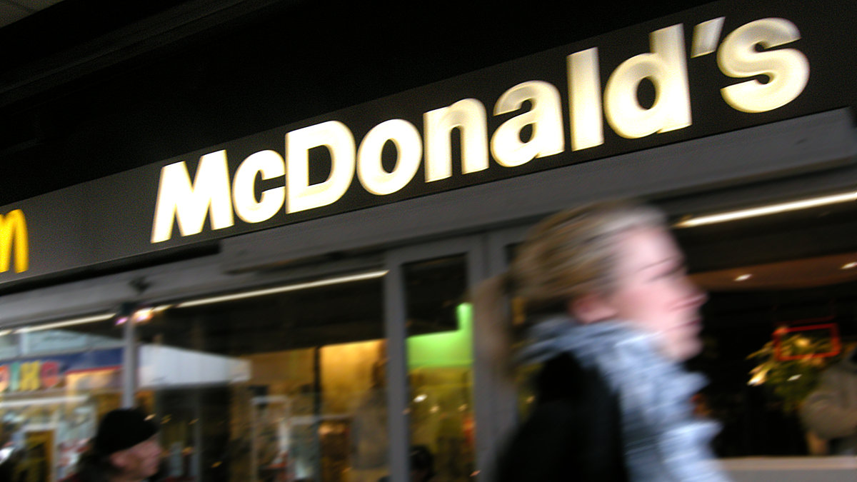20-åringen fick sluta på McDonald's för att han var för smal.
