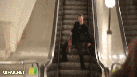 Tja, det heter ju rulltrappa... Tja, det heter ju rulltrappa...