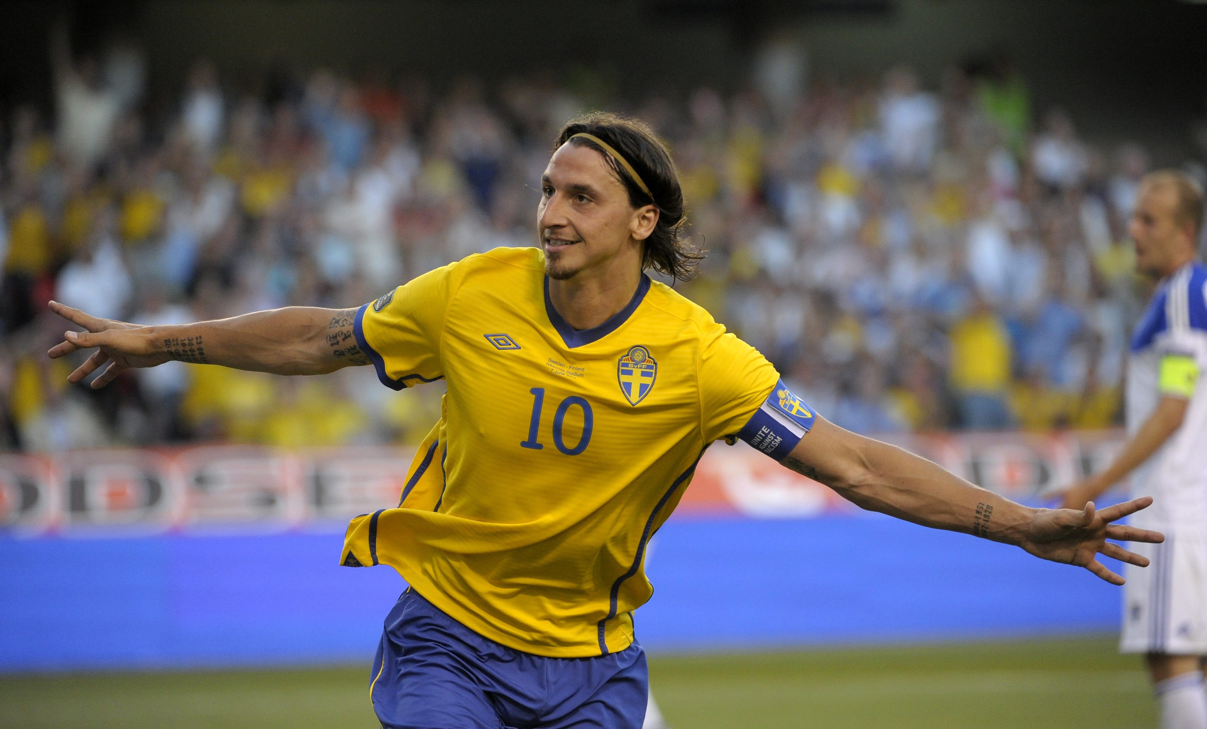 Zlatan Ibrahimovic och Olof Mellberg får ledigt från landskampen mot Ukraina.
