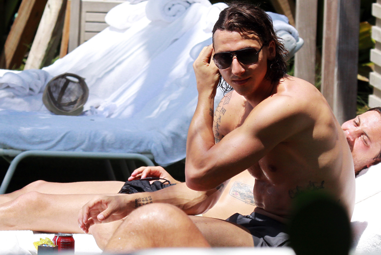 Zlatan är inte heller han någon badkruka. Zlatan är inte heller han någon badkruka.