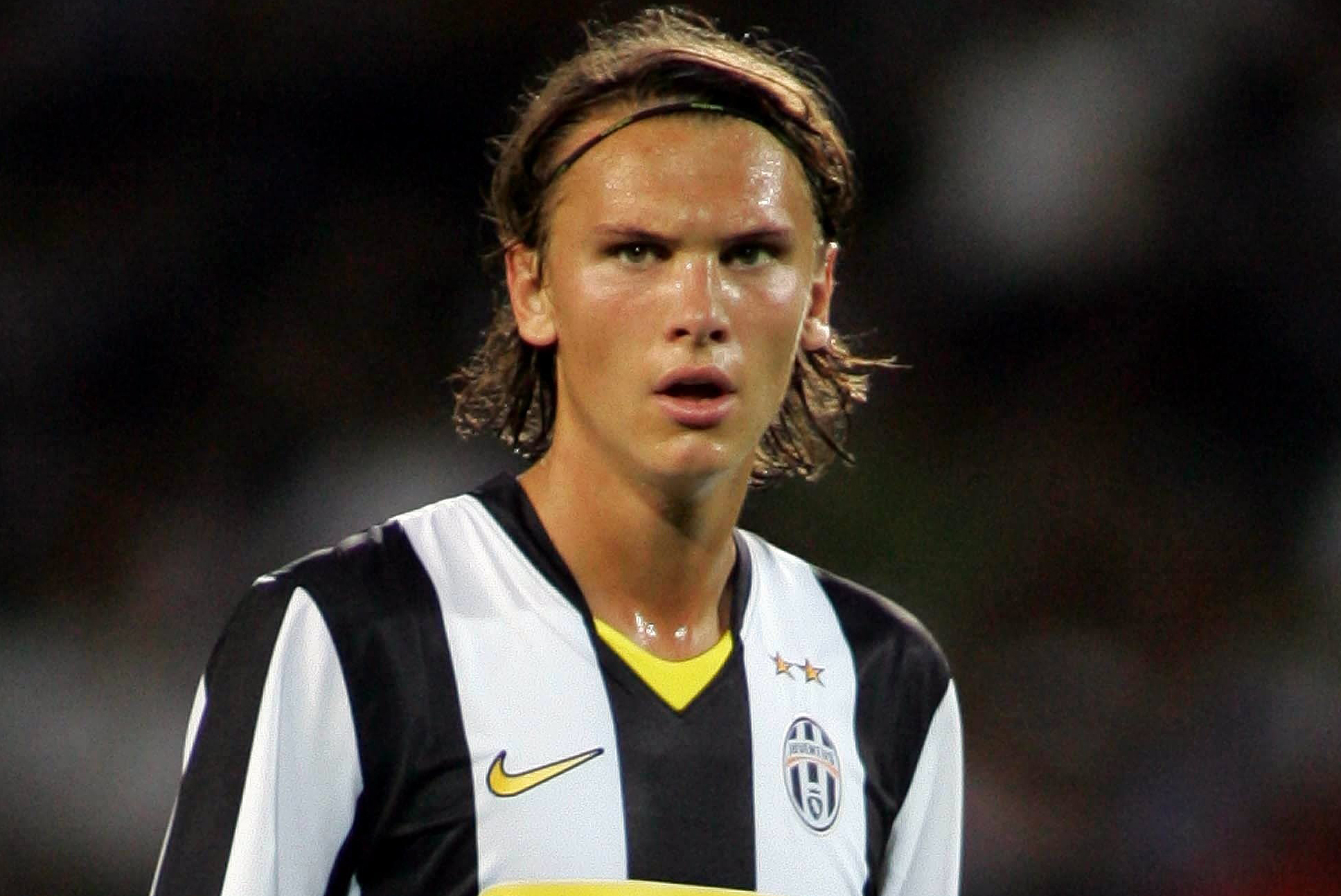 7. Fotbollshunken Albin Ekdal. 7. Fotbollshunken Albin Ekdal.