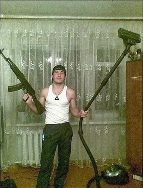Gangster och pedant. Gangster och pedant.