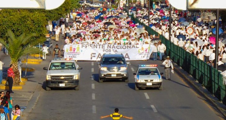 Samkönade äktenskap, HBTQ, Mexiko, Demonstration