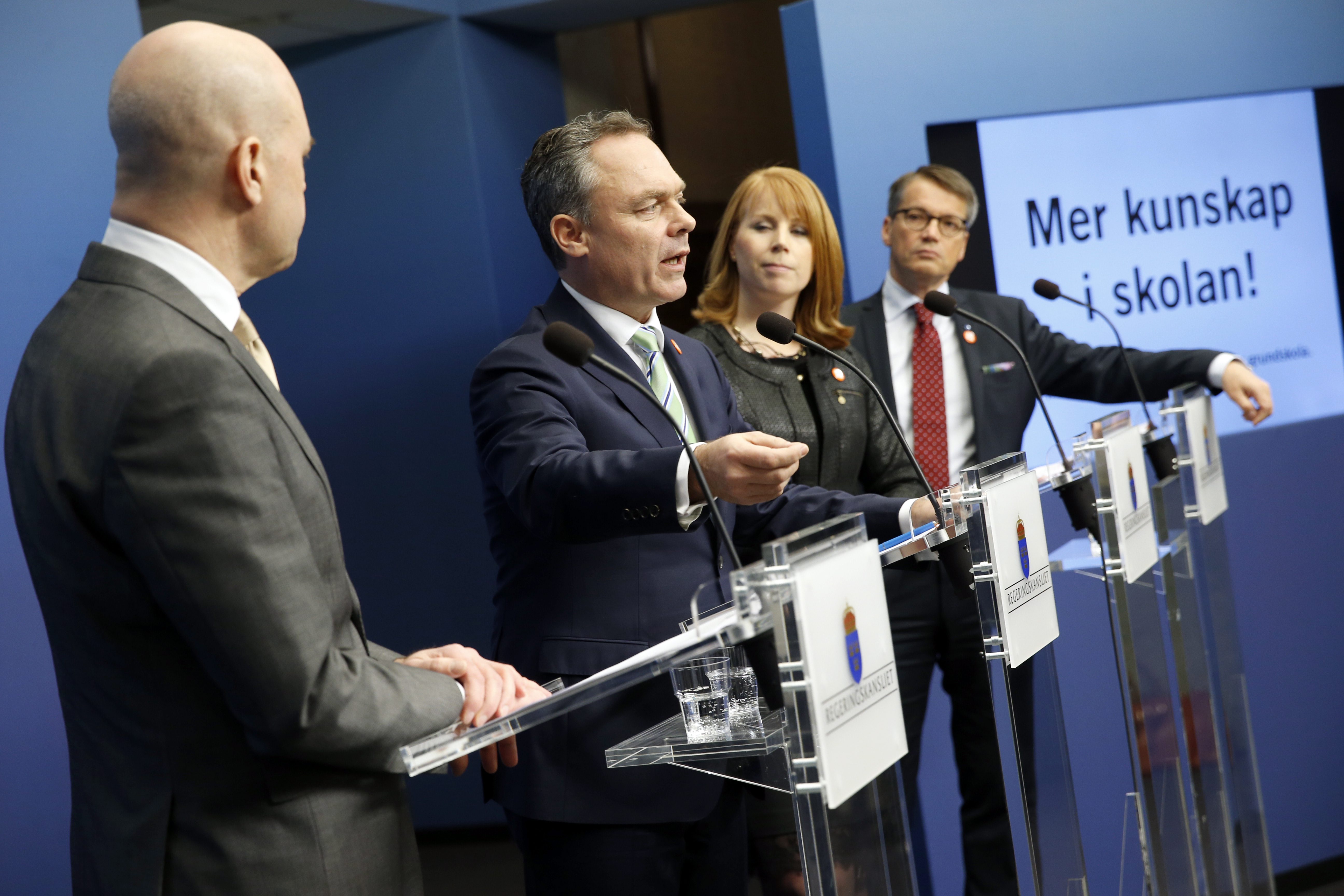 Fredrik Reinfeldt, Jan Björklund, Annie Lööf och Göran Hägglund.