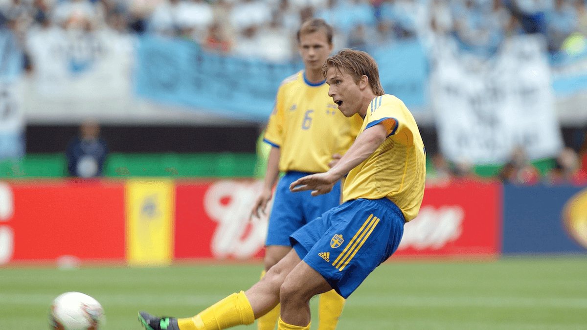 Anders Svensson odödliga frispark mot Argentina innebar en poäng – och en SEGER i Dödens grupp i VM 2002. Stort!