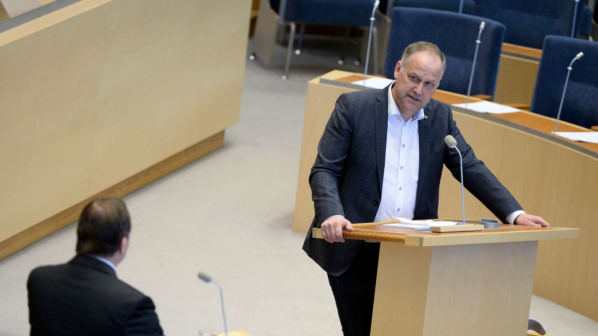 Jonas Sjöstedt i riksdagen. 