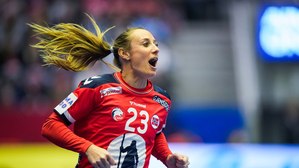 Norges Camilla Herrem hade flera anledningar att jubla i VM-premiären mot Grönland.