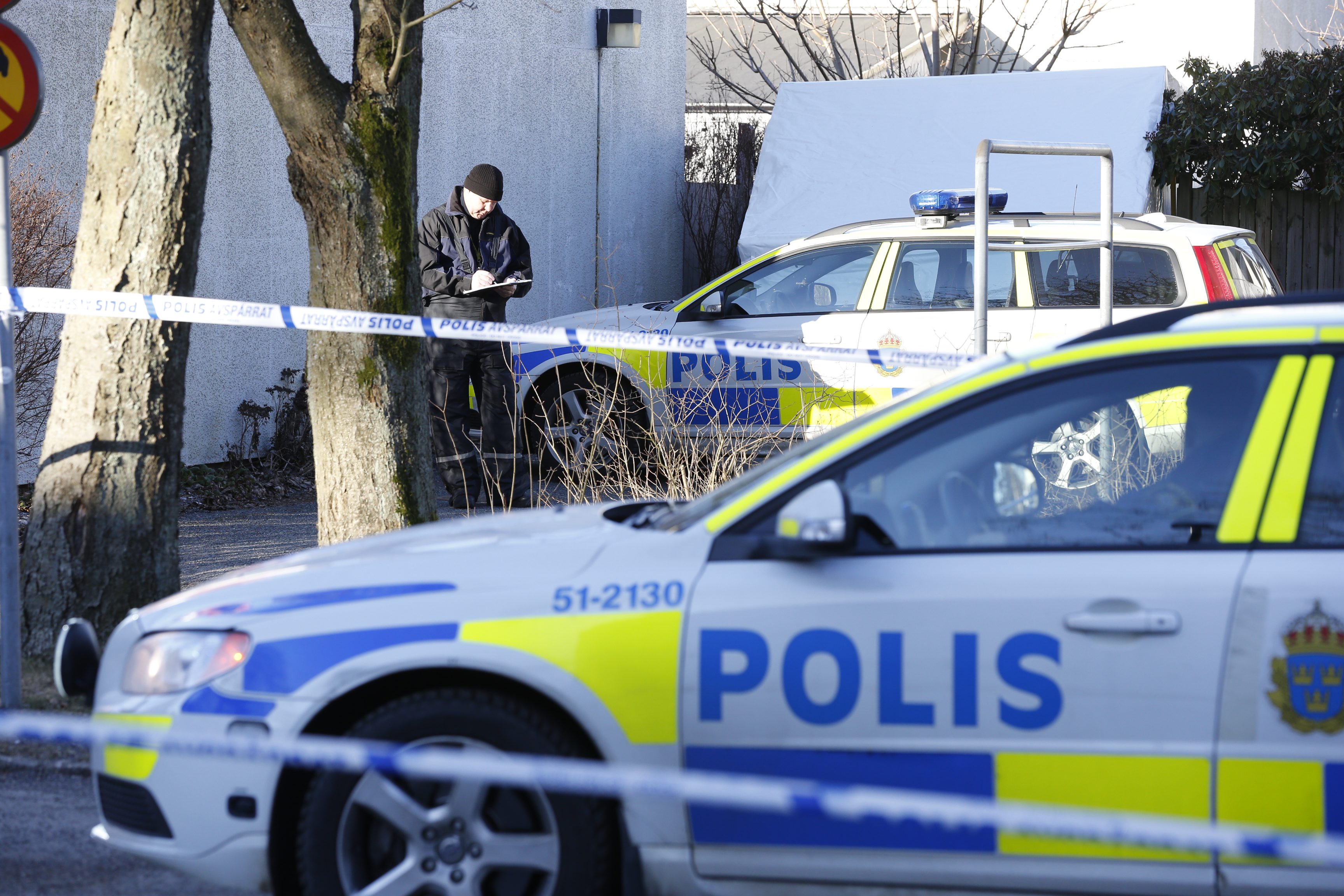 Mannen satte en gps-sändare på Hasselsjös bil för att veta var hon befann sig.