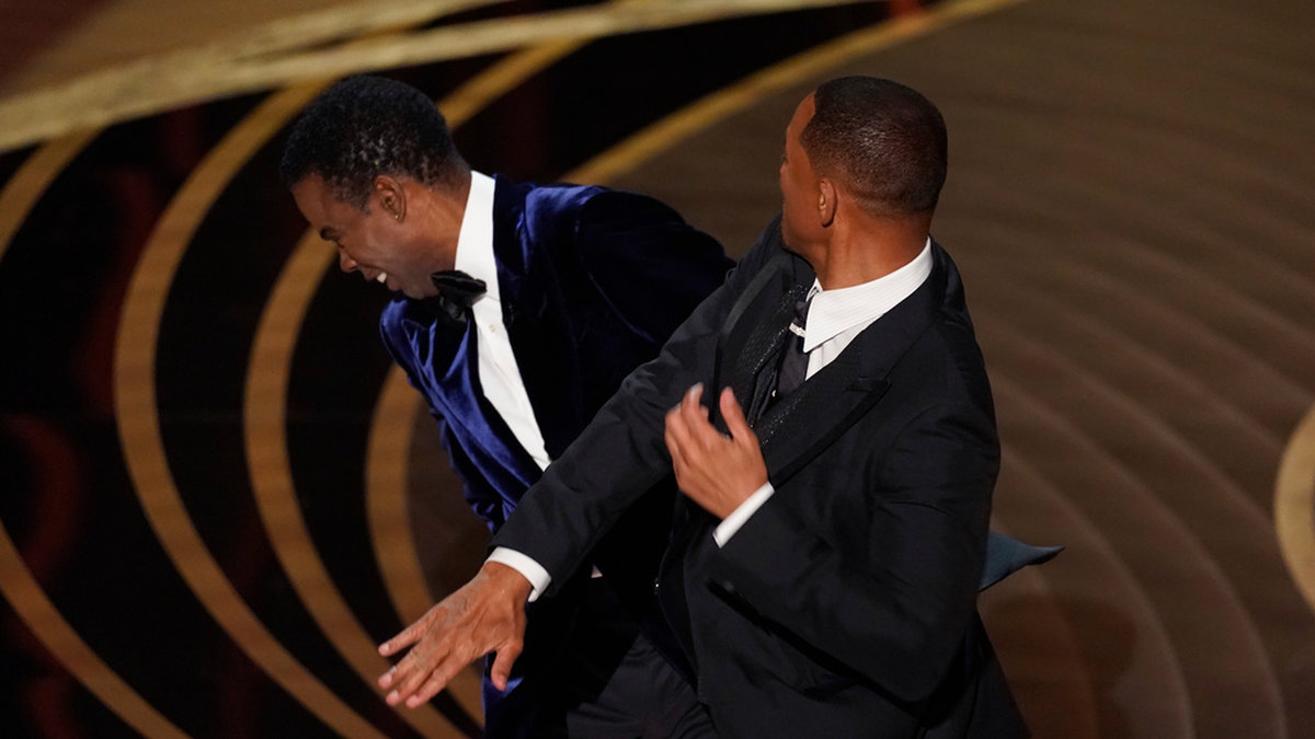 Will Smith slog till Chris Rock på förra årets Oscarsgala. Arkivbild.