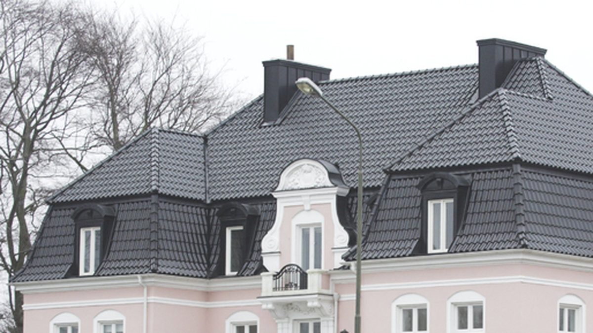 Här ser vi Zlatans lyxhus i Malmö, som stjärnan nu har sålt. 