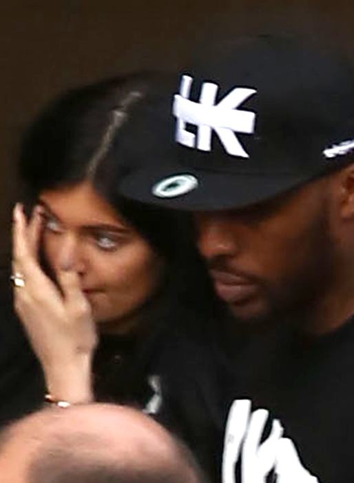 Kylie och Tyga på dejt i Beverly Hills. Kylie och Tyga på dejt i Beverly Hills.