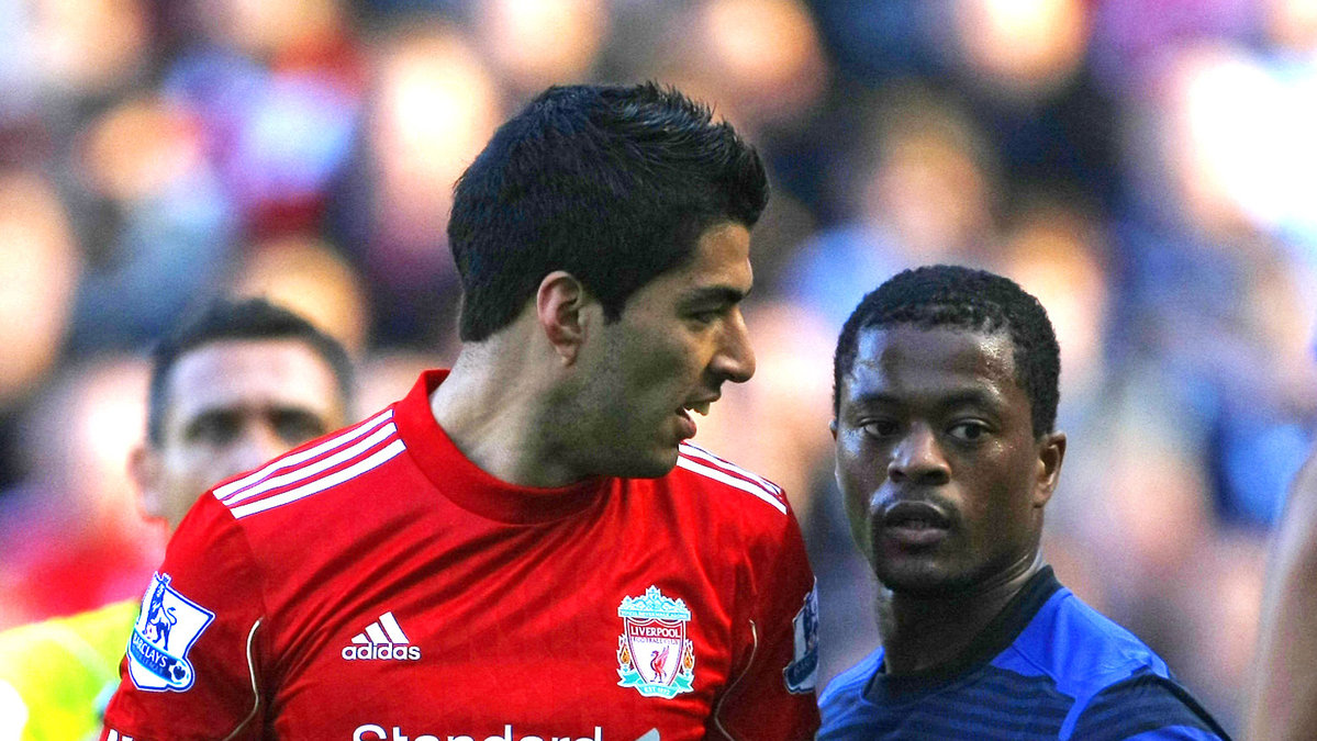 Luis Suárez fick tio matchers avstängning av det engelska fotbollsförbundet efter att ha kallat Patrice Evra för "negro", alltså "svarting". 