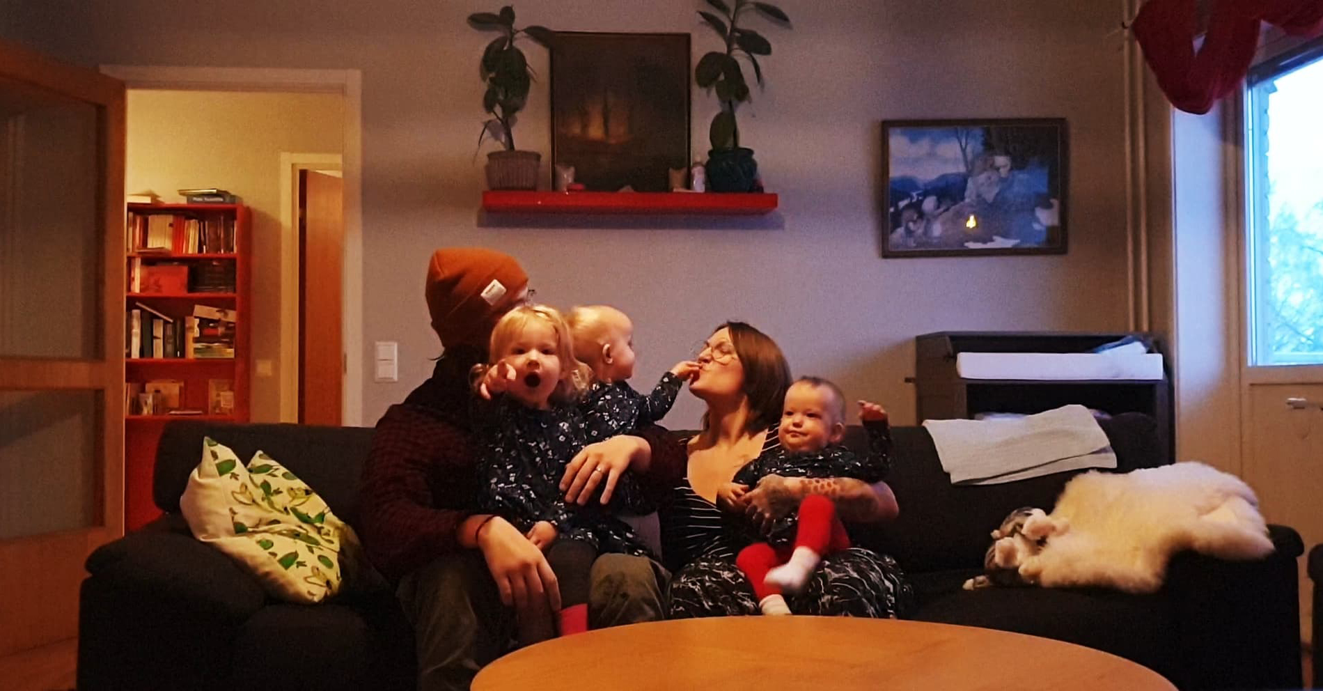 Hela familjen. Hela familjen.