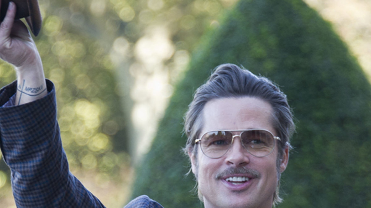 Brad Pitt är i Paris för att göra promotion för sin nya film "Fury".