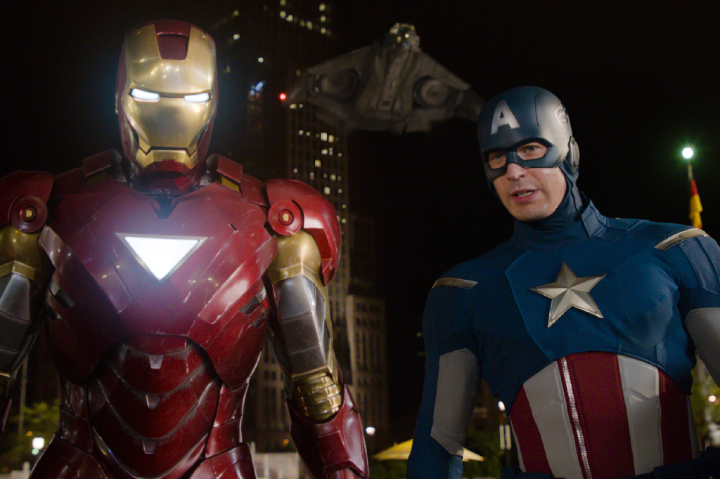 Här ses Iron Man med Captain America i "The Avengers".