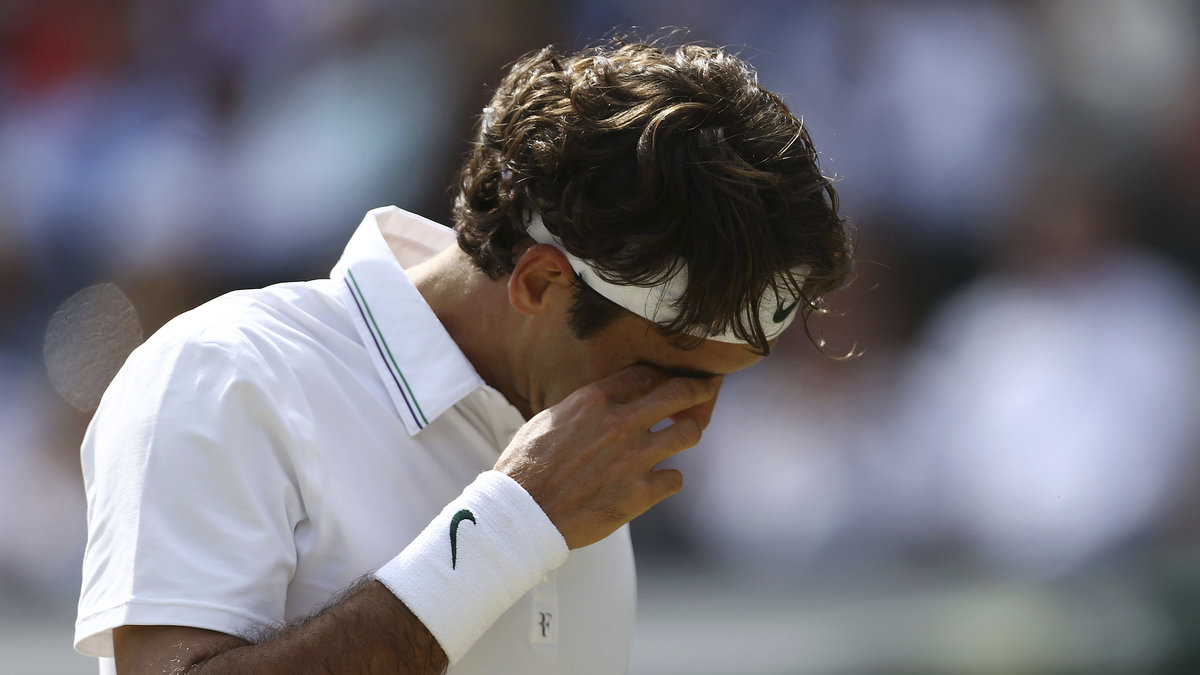 Roger Federer i tårar efter att ha vunnit Wimbledon.