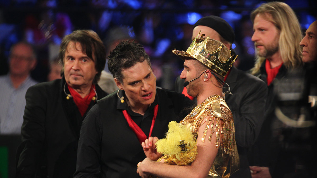 Thorsten Flinck tillsammans med Sean Banan i Melodifestivalen.