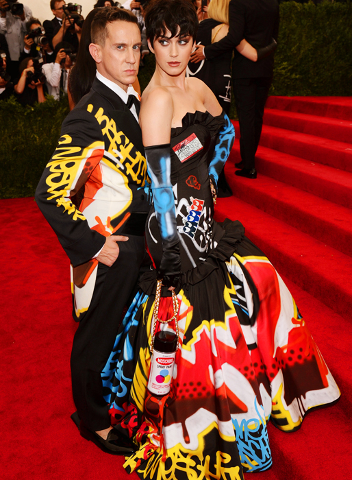 Jeremy Scott och Katy Perry såg lite ut som en snabbmatsreklamfilm tillsammans? Jeremy Scott och Katy Perry såg lite ut som en snabbmatsreklamfilm tillsammans?
