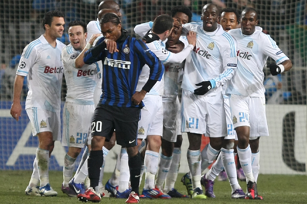 Inter är också väldigt illa ute och måste vinna mot Marseille.