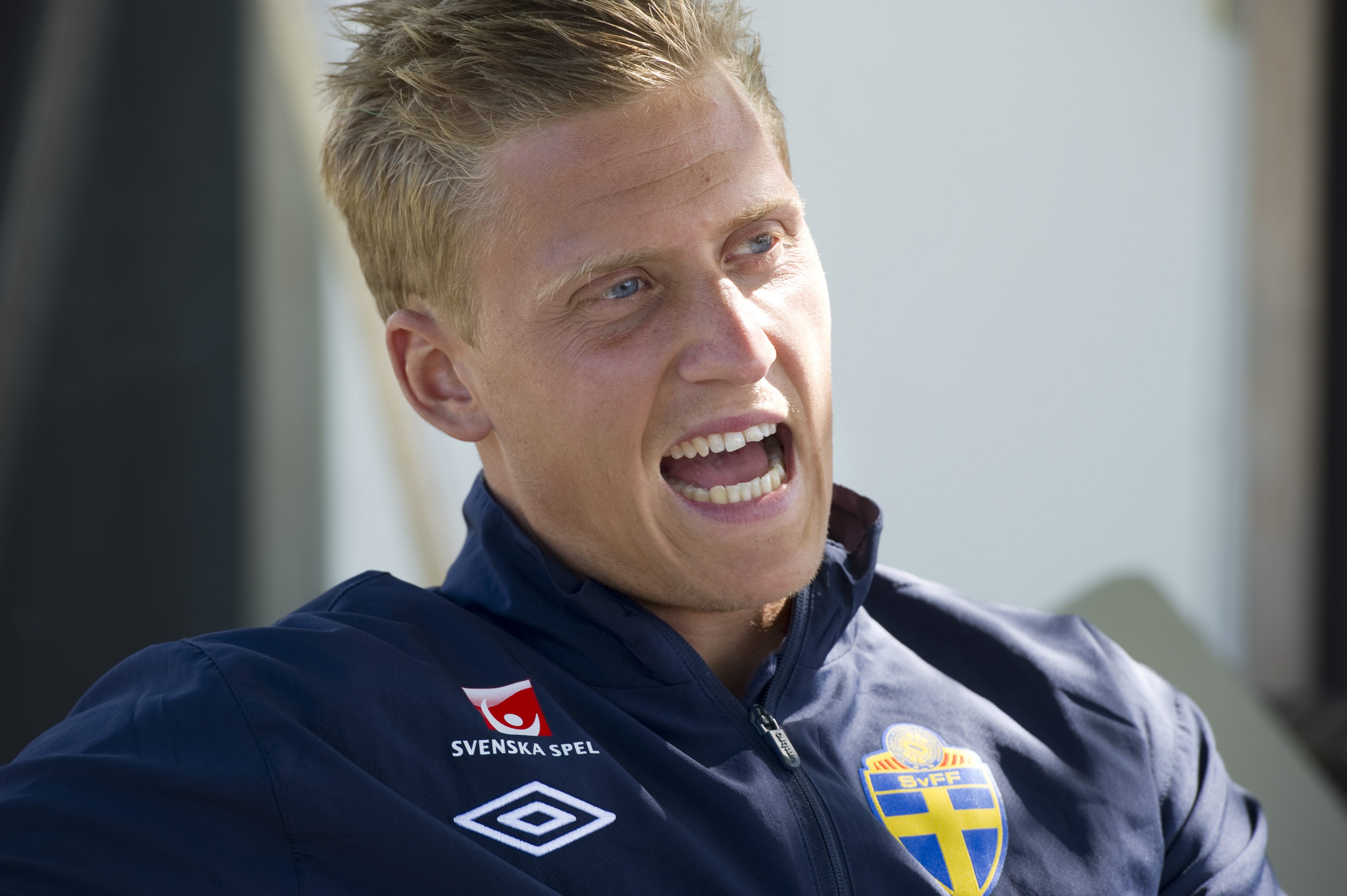 Pär Hansson, som var uttagen i Sveriges EM-trupp, tror på Italien. 2–0 och Balotelli får avgöra en match till.