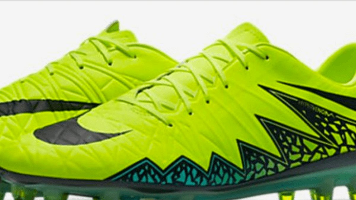 Det var ju Leo Messis dojjor. De här gröna Nike då? 
