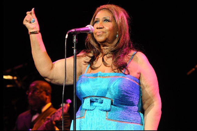 Bland annat Aretha Franklin som hyllade sin vän och kollega under en konsert i New York.
