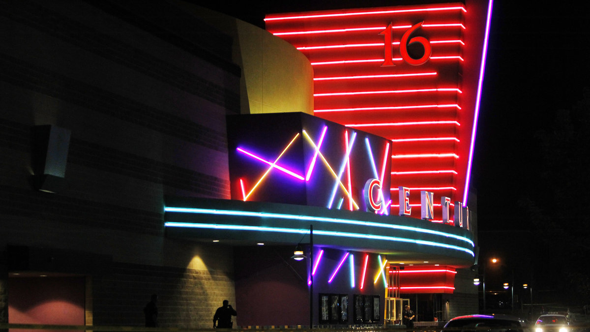 Biografen i Aurora där massmördaren slog till. På lördagen bjöds invånarna på gratis bio.