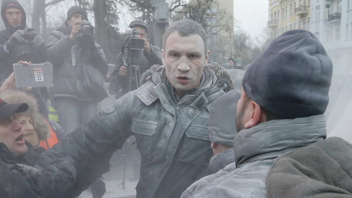 Klitsjko, som är oppositionsledare, har varnat för inbördeskrig.