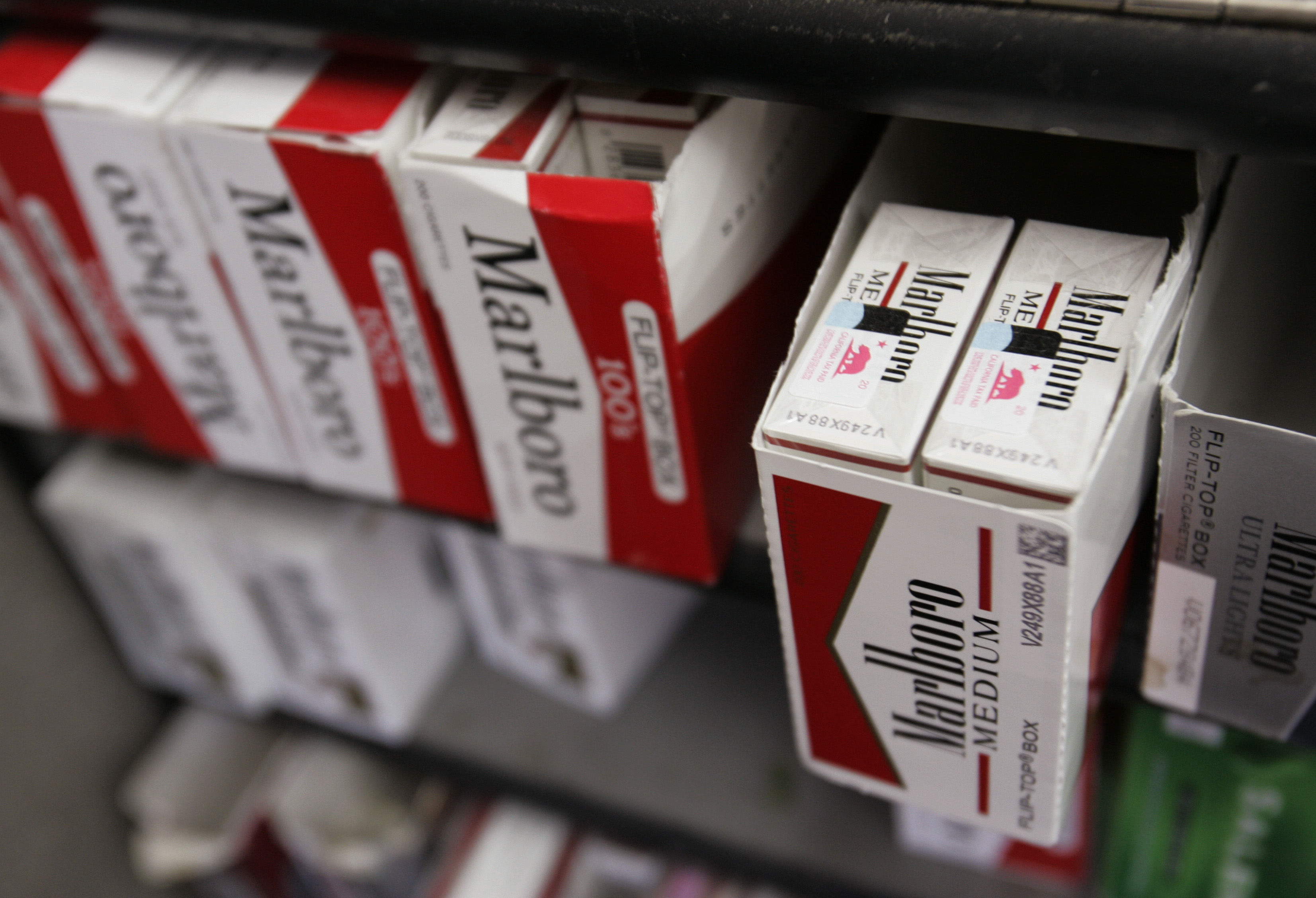 Tobaksbolaget Philip Morris avslöjades med att ha manipulerat forskningsresultat.