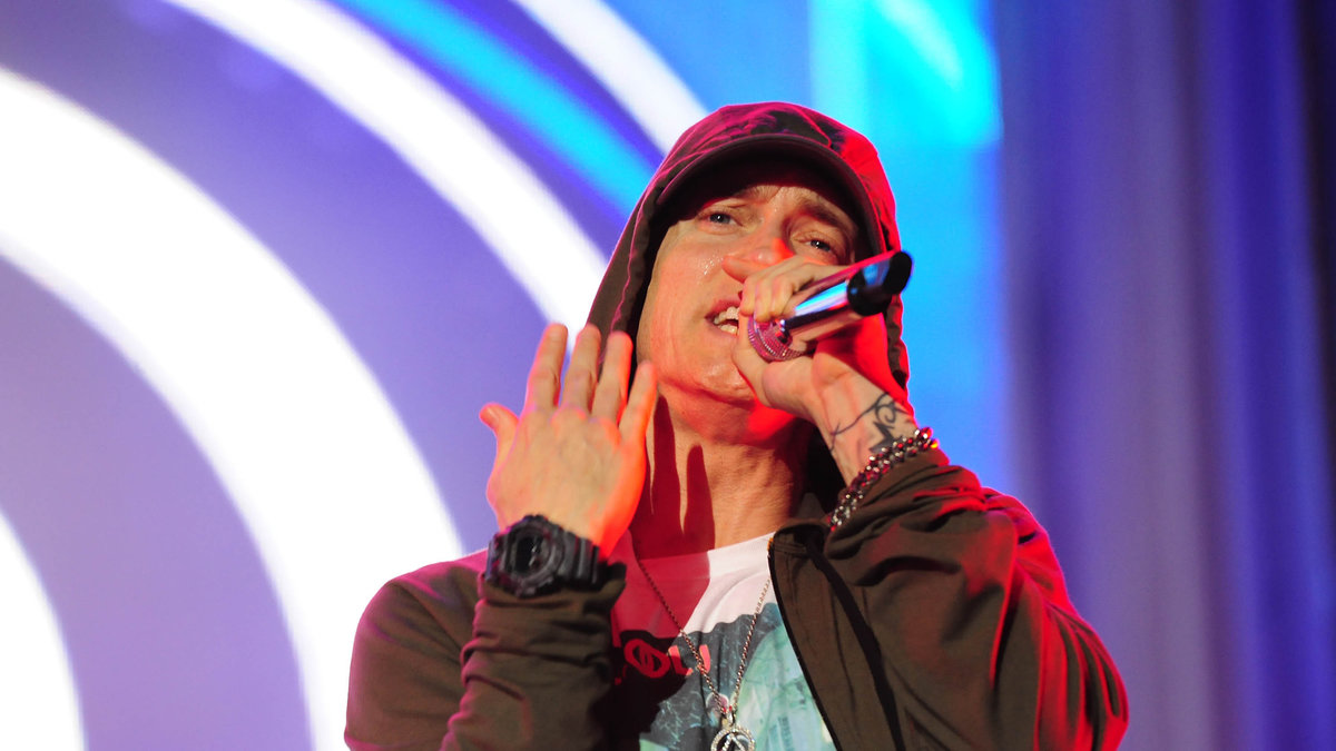 Det är inte första gången Eminem visar sitt kvinnohat.