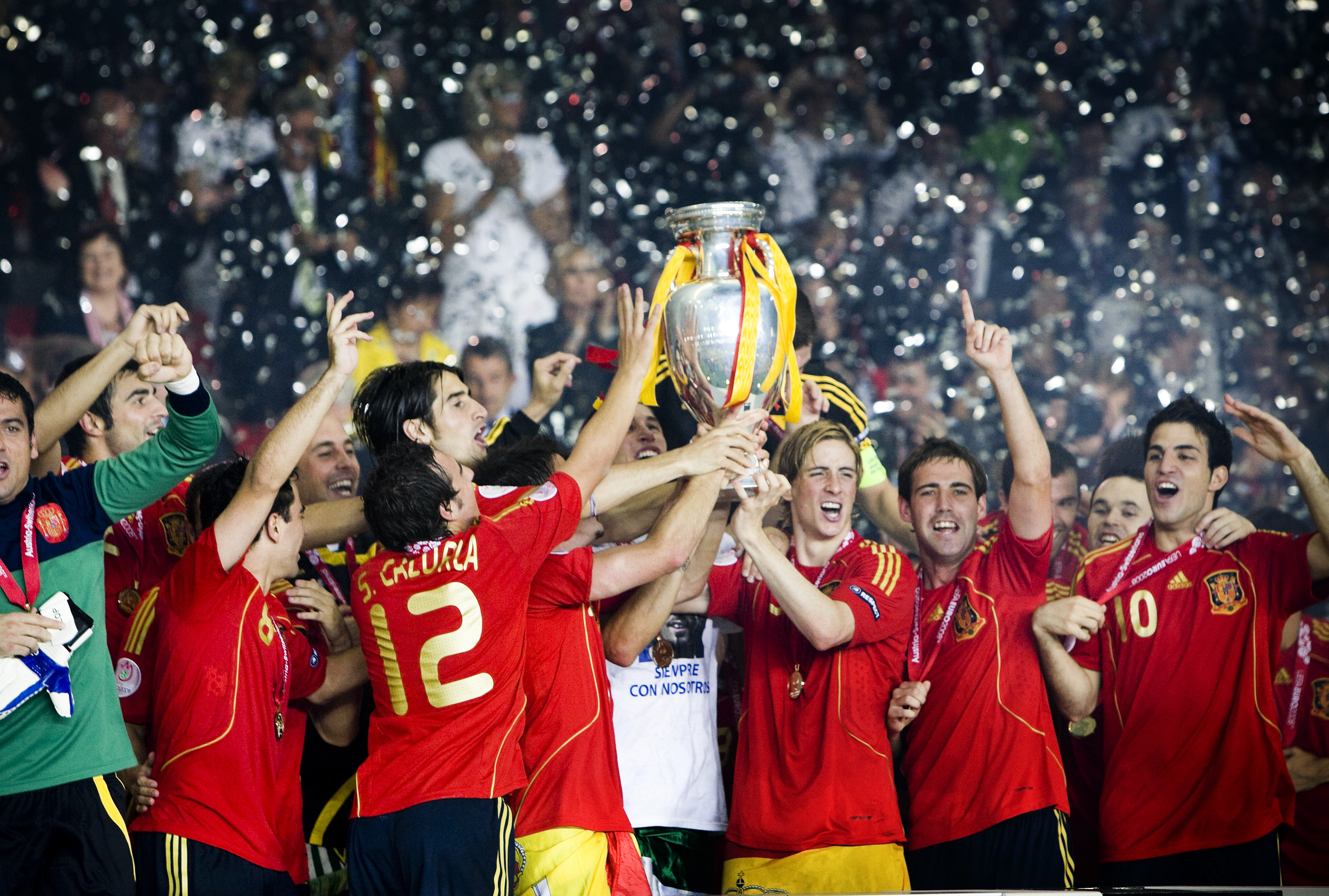 Nyheter24 tror att Spanien försvarar EM-guldet.