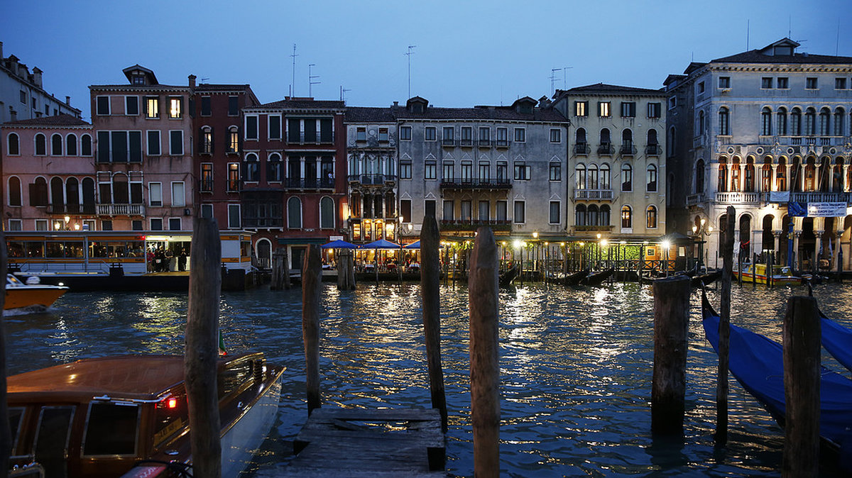 Venedig sägs vara hemskt på sommaren. 
