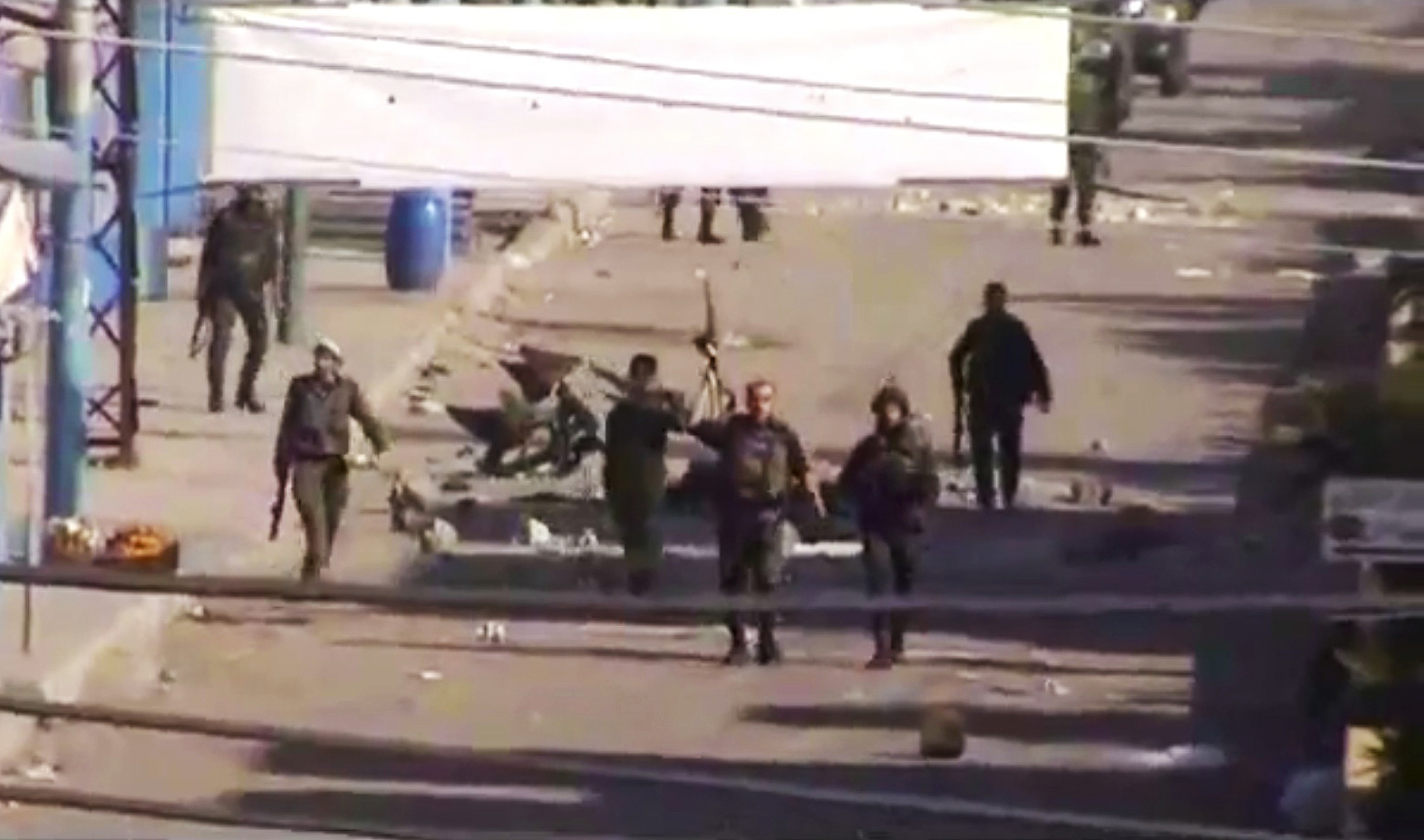 Soldater på gatorna i staden Daraa.