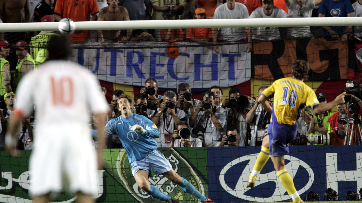 Zlatan Ibrahimovic och Olof Mellberg missade i straffläggningen mot Holland 2004. 