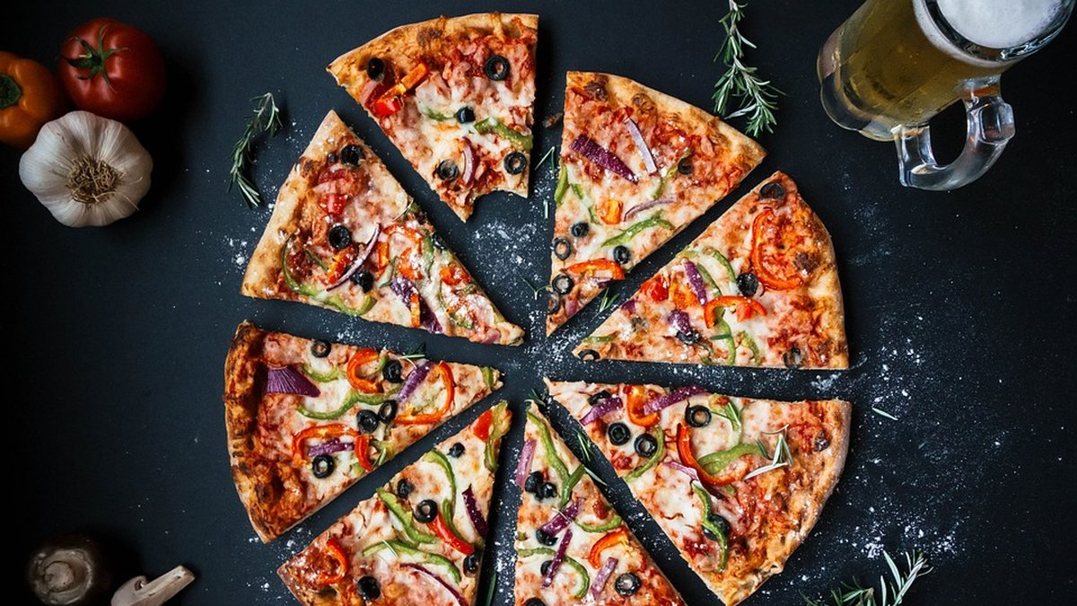 En undersökning visar vilken pizza i Sverige som är det allra populäraste