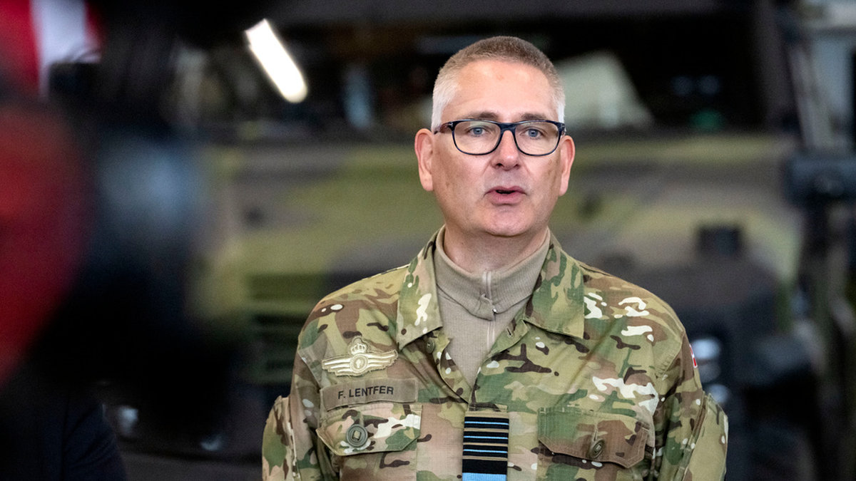 Danmarks avskedade försvarschef, general Flemming Lentfer, på Bornholm i maj 2022.