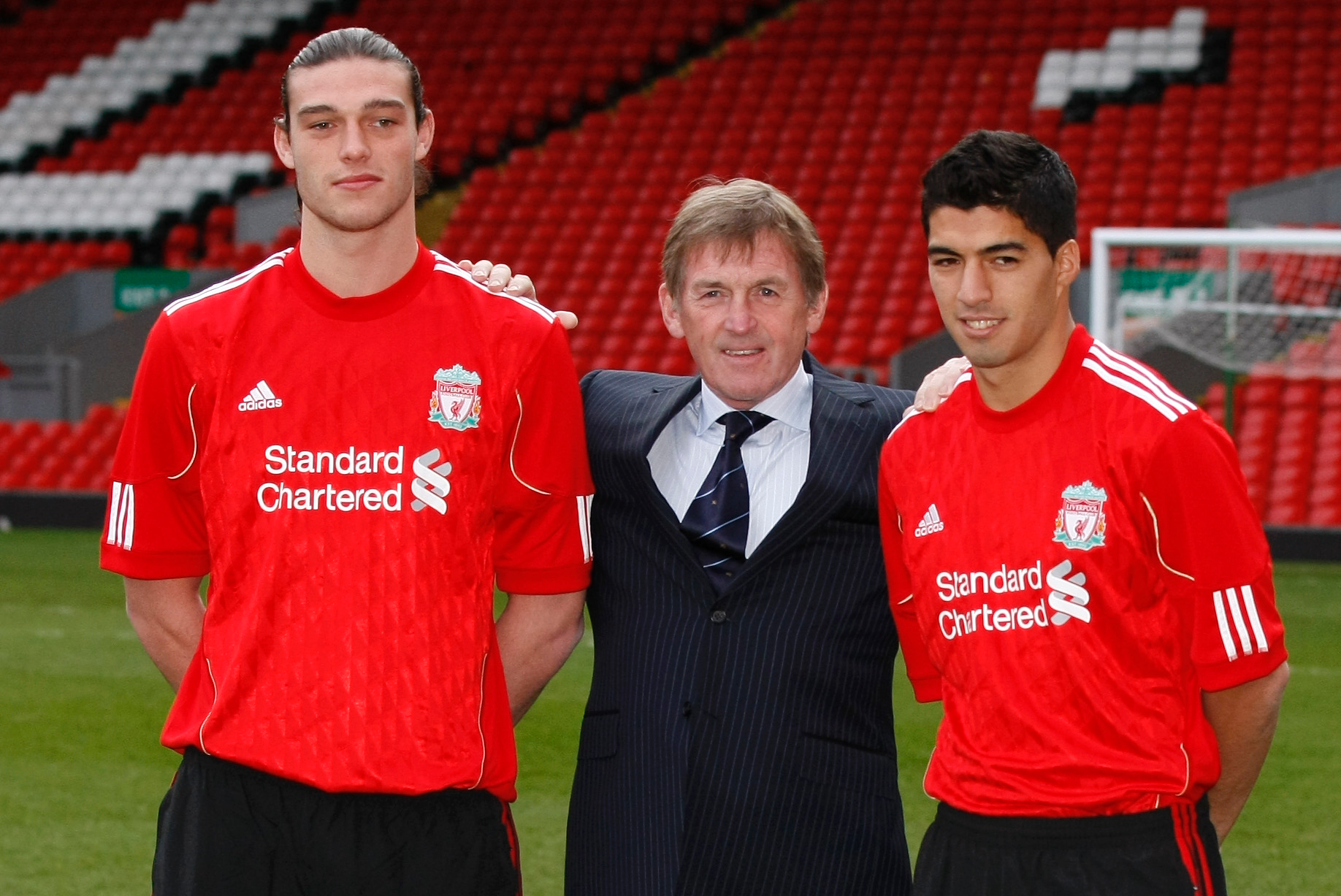 Andy Carroll och Luis Suarez värvades i januari. Nu planerar Liverpool att värva fler superstjärnor.