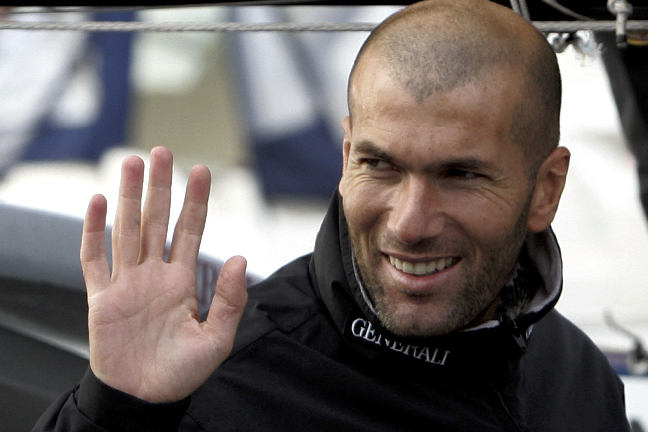 Zinedine Zidane bestämmer om sonens framtid.