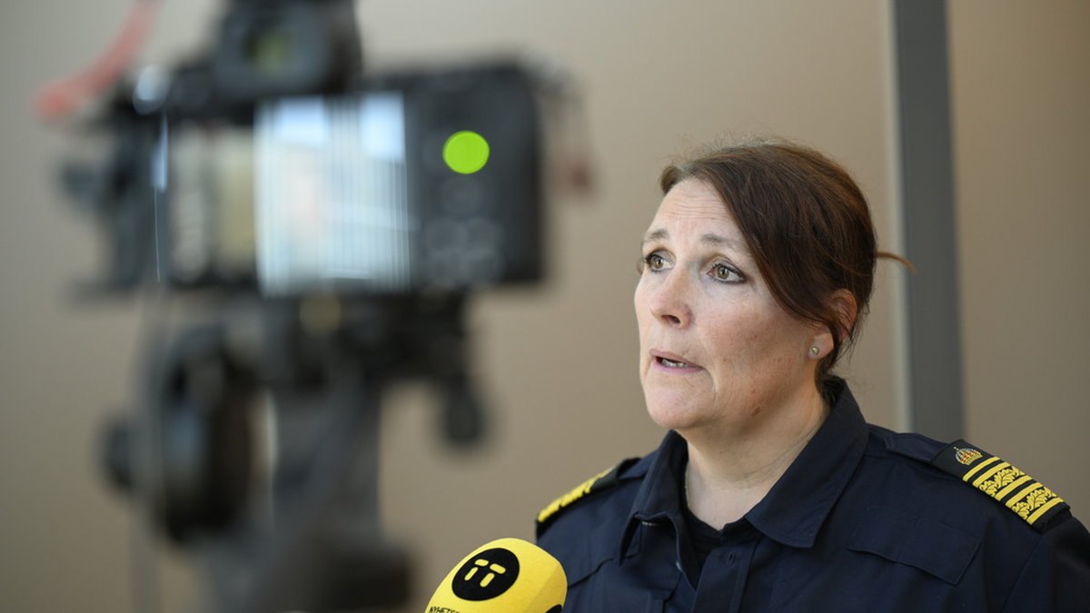 Petra Stenkula, polisområdeschef i Malmö, träffade journalister dagen efter de våldsamma upploppen i bland annat stadsdelen Rosengård.