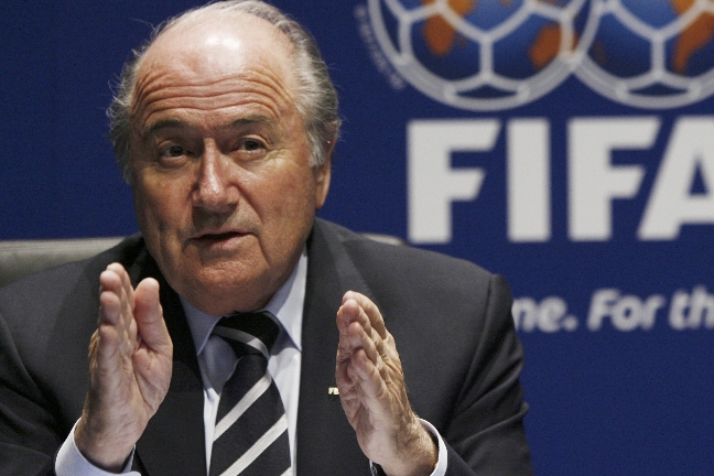 Sepp Blatter och Fifa fattar ett beslut nästa sommar.