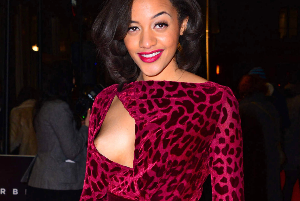 Amal Fashanu i en väldigt vågad klänning. Amal Fashanu i en väldigt vågad klänning.