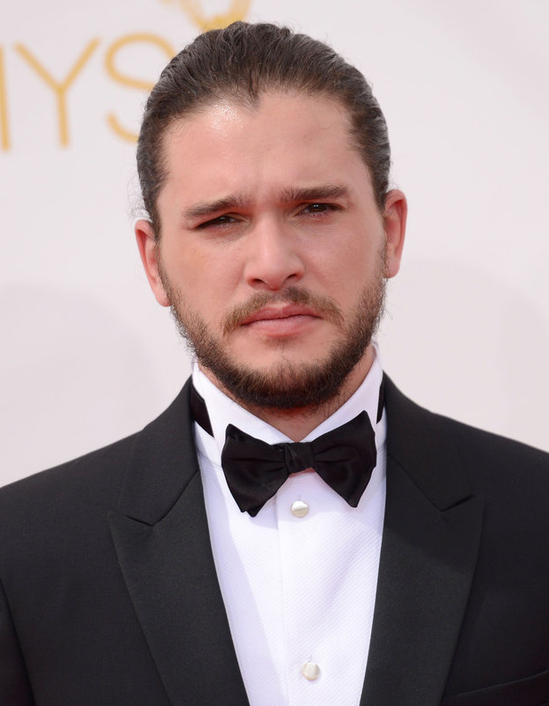 Kit Harington från Game of Thrones var stilig. Kit Harington från Game of Thrones var stilig.