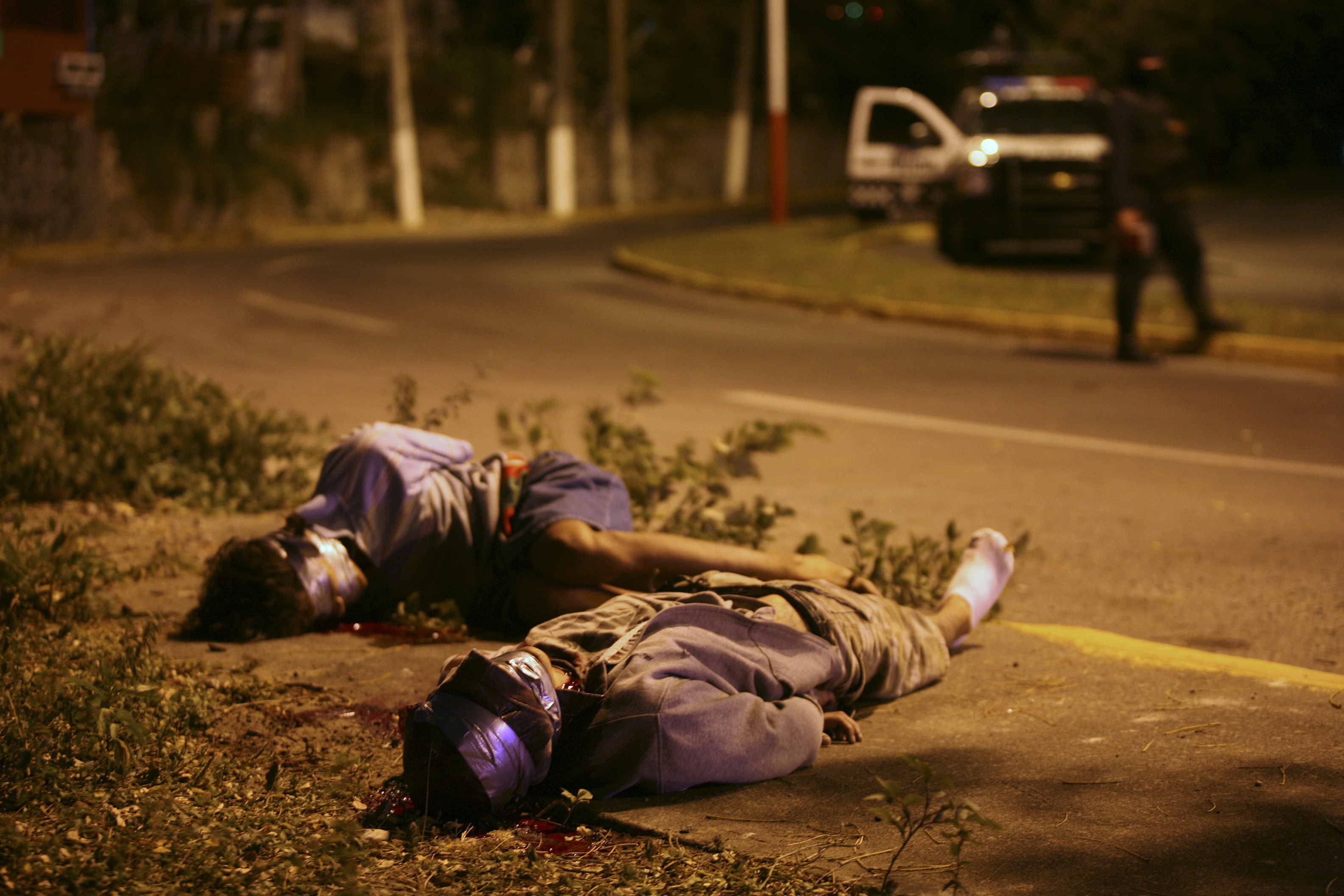 Döda kroppar dumpade längs vägen i Veracruz.
